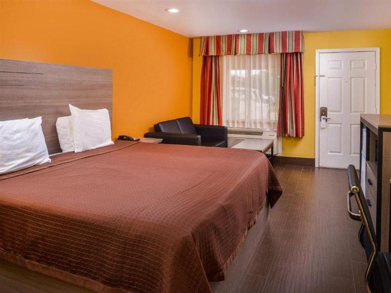 Americas Best Value Inn West Columbia Exteriör bild